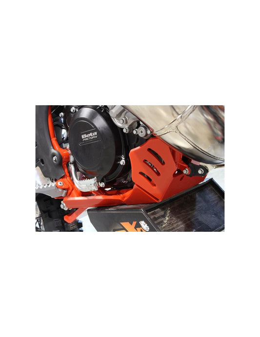 Côté droit du sabot rouge en plastique PEHD avec protection de biellette pour Beta 250RR - 300RR