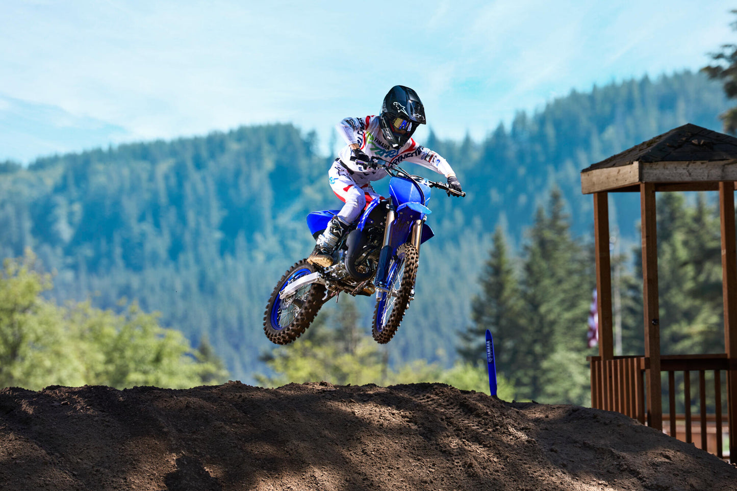 2025 YZ85
