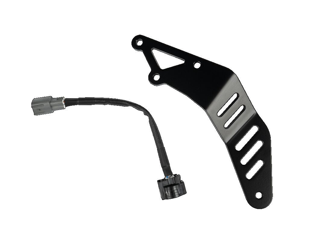 AKRAPOVIC FITTING KIT TRACER 9/GT/GT+ 24 P-HF1626