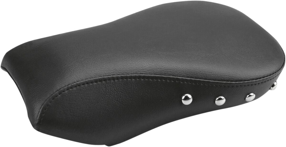 SADDLEMEN SOLO PILLION PAD RENEGADET SPORT REAR SADDLEHYDET|SADDLEGELT STUDDED BLACK|NATURAL 804-04-022