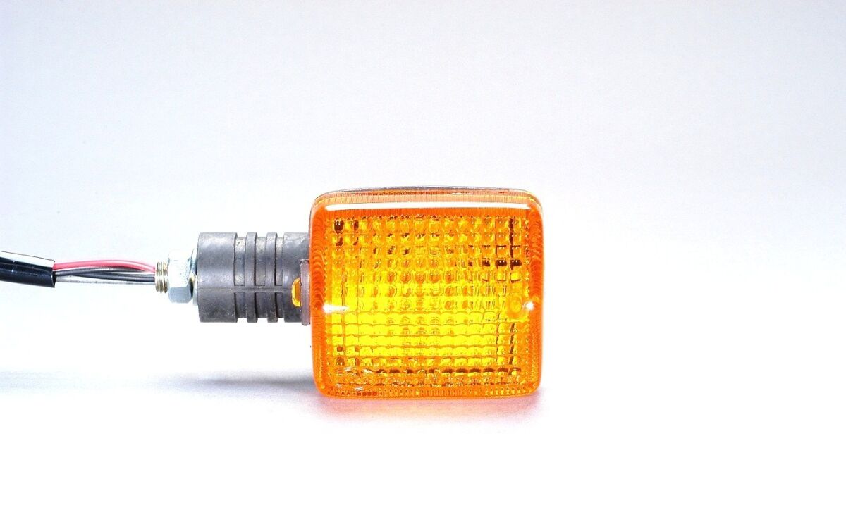K&S TECHNOLOGIES TURN SIGNAL E-MARK AMBER 27-1026