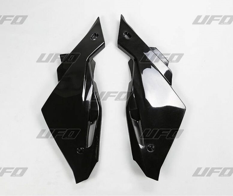 UFO SIDE PANELS HUSQVARNA CR/WR 125 BLACK HU03336#001