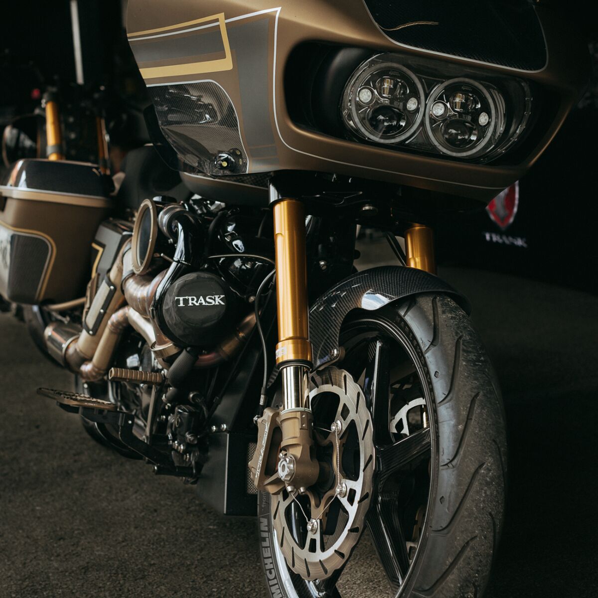 CUSTOM DYNAMICS ROAD GLIDE TRUBEAM LED HEADLIG CDTB-RG-15-B