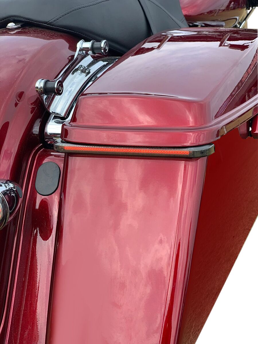 CUSTOM DYNAMICS SEQ. LOW PROFILE SADDLEBAG LIG CD-LPSEQ-BCM-S