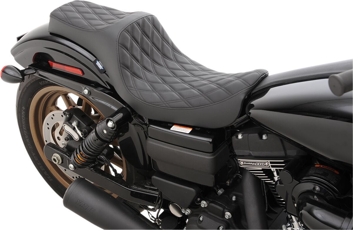 DRAG SPECIALTIES SEATS SEAT PREDATOR III DOUBLE DIAMOND BLACK/BLACK 0803-0602