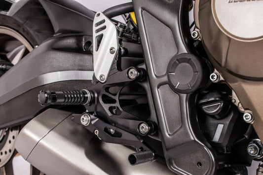 GILLES TOOLING REARSET FACTOR-X BK FXR-H05-B