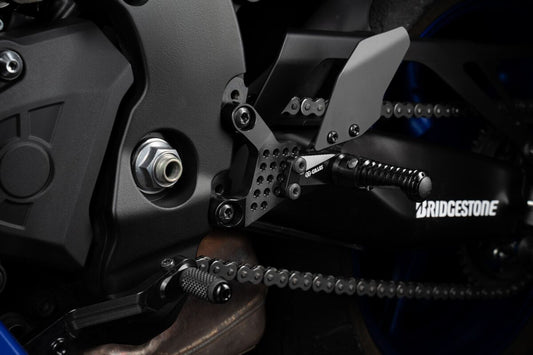 GILLES TOOLING ADJUSTABLE REARSET BLACK YAMAH AS31GT3-Y18-B