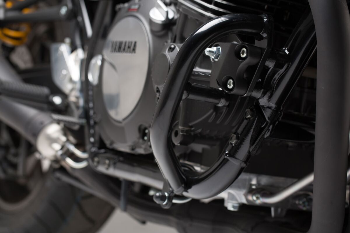SW-MOTECH CRASH BAR BLACK Yamaha XJR1200 / XJR1300 SBL.06.343.10001/B