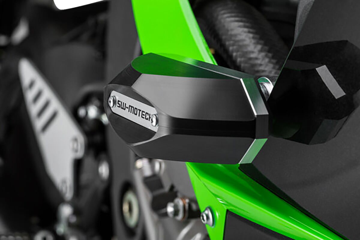 SW-MOTECH FRAME SLIDER SET BLACK Kawasaki Ninja ZX-6R 636 STP.08.590.11100/B