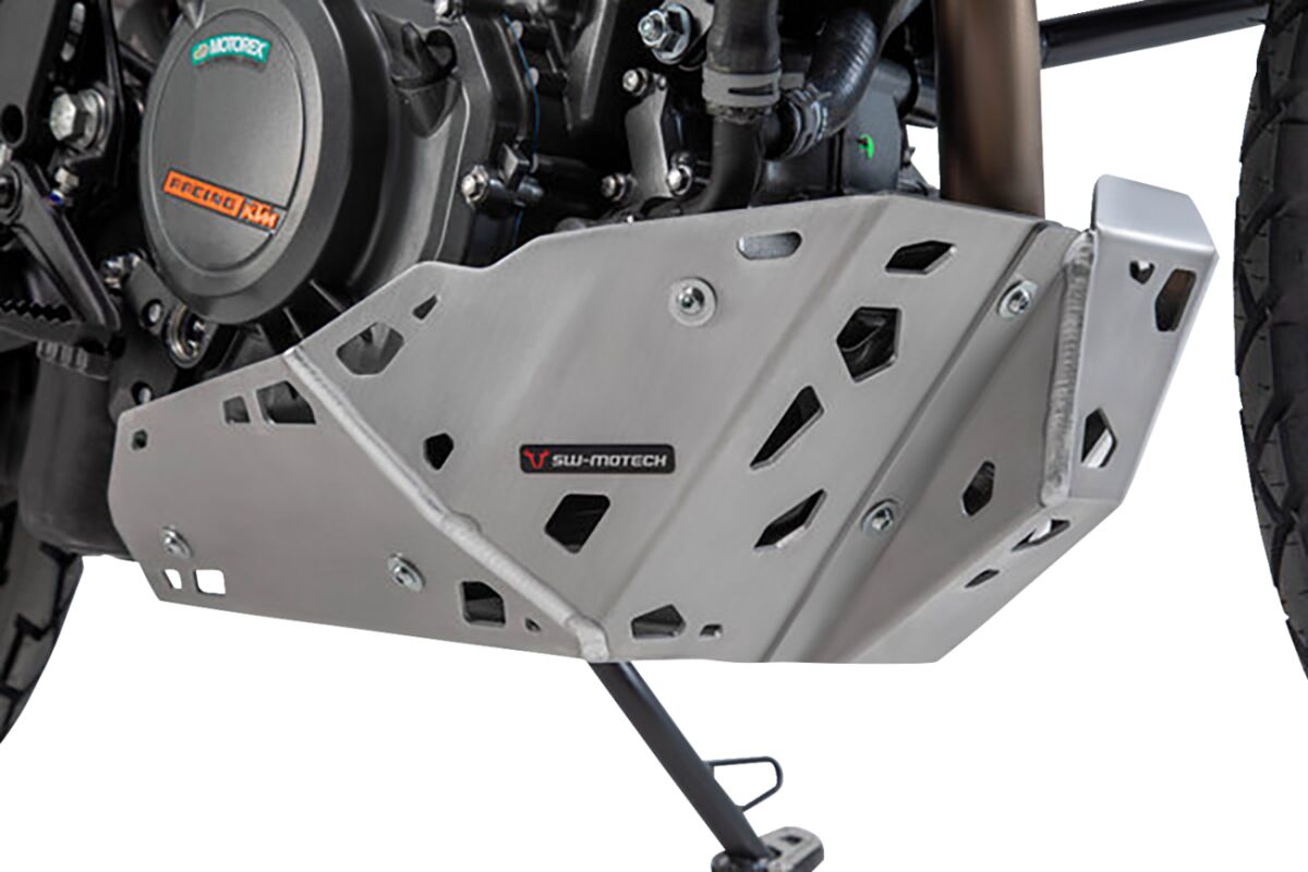 SW-MOTECH ENGINE GUARD BLACK KTM 390 Adv MSS.04.958.10000/B