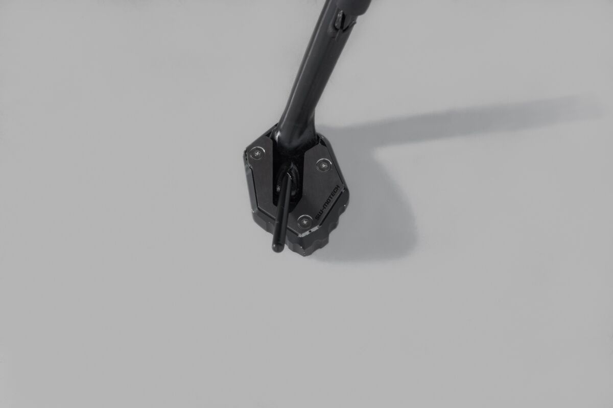 SW-MOTECH SIDE STAND FOOT EXT BLACK/SILVER Yamaha MT-09 STS.06.851.10000