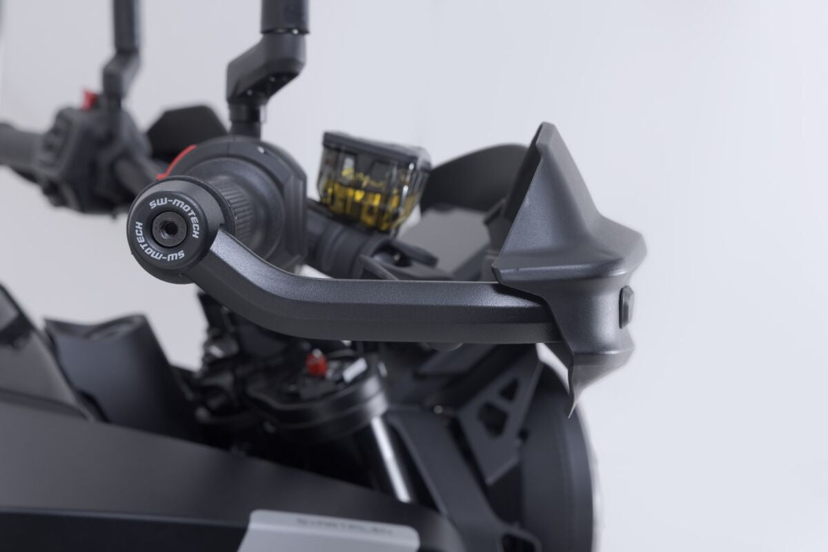 SW-MOTECH HANDGUARD KIT ADVENTURE SVARTP HDG.00.220.38900/B