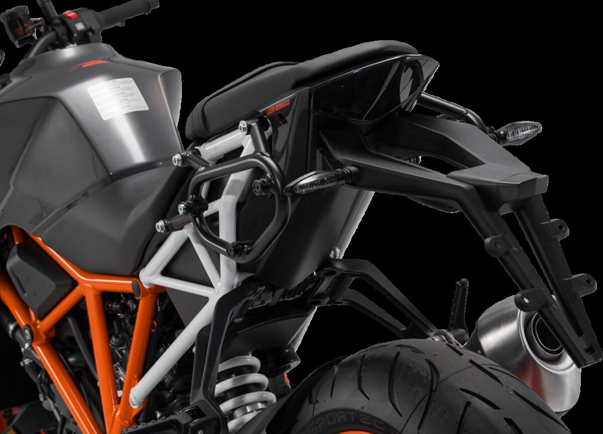 SW-MOTECH SIDE CARRIER SLC RIGHT BLACK KTM 1290 Super Duke R HTA.04.881.11000