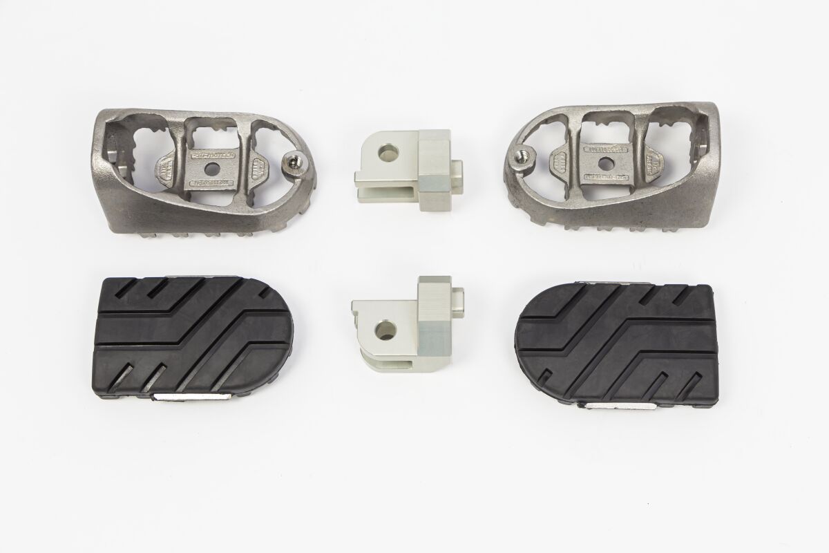 SW-MOTECH ION FOOTREST KIT FRS.11.011.10001/S