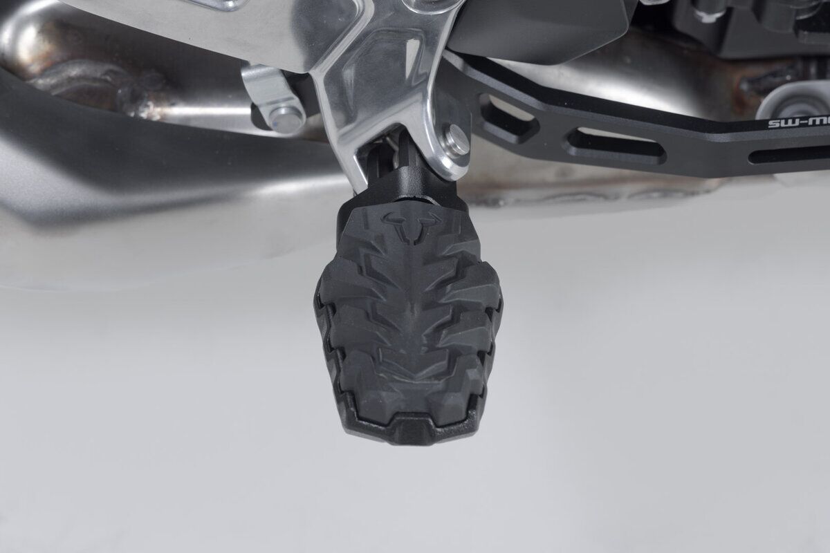 SW-MOTECH FOOTREST KIT EVO SILVER FRS.11.112.10800