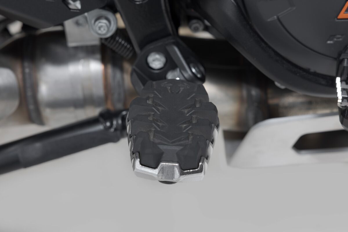 SW-MOTECH FOOTREST KIT EVO FRS.04.112.10201