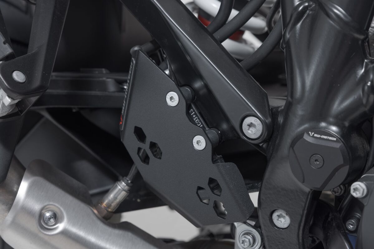 SW-MOTECH BRAKE CYLINDER GUARD BPS.04.835.10000/B