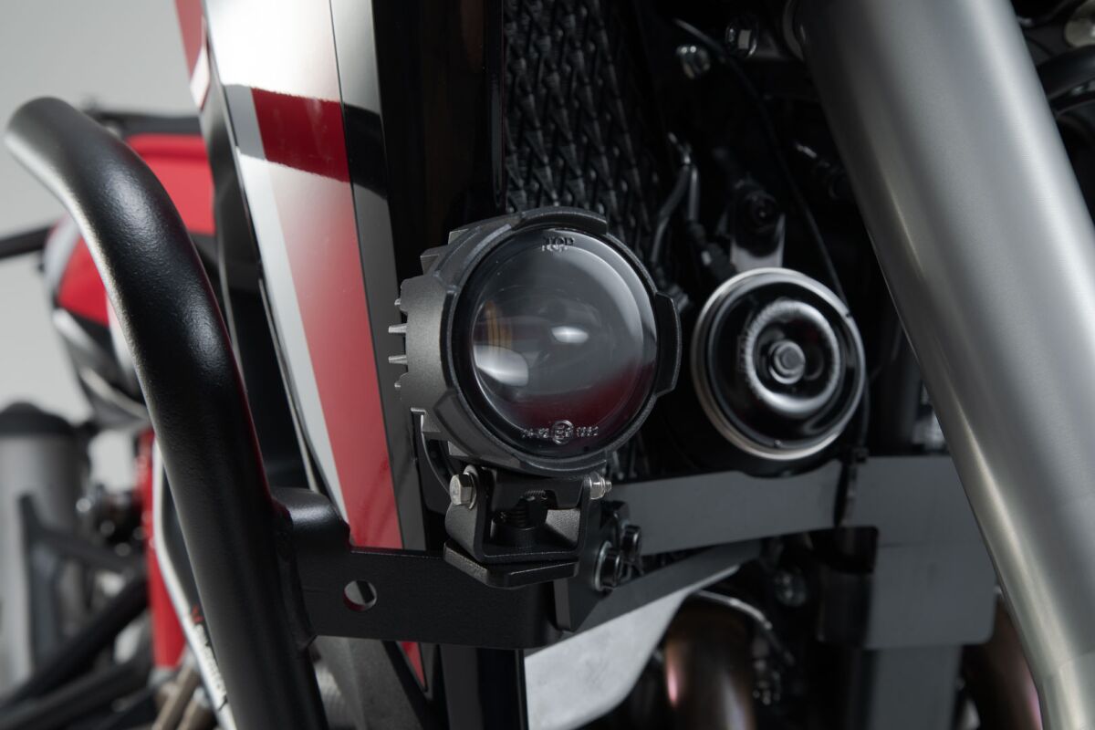 SW-MOTECH EVO HIGH BEAM LIGHT KIT NSW.01.622.61101/B