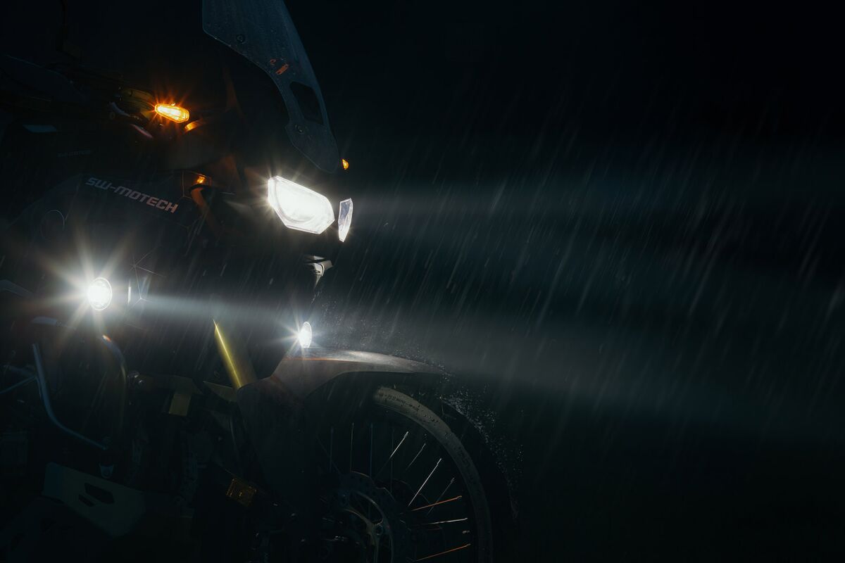 SW-MOTECH EVO FOG LIGHT KIT NSW.04.873.51000/B
