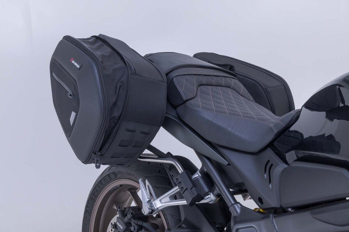 SW-MOTECH PRO BLAZE H Saddlebag Set with EDGE protection BC.HTA.01.740.36500
