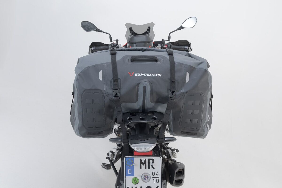 SW-MOTECH DRYBAG 700 TAIL BAG BC.WPB.00.021.20000