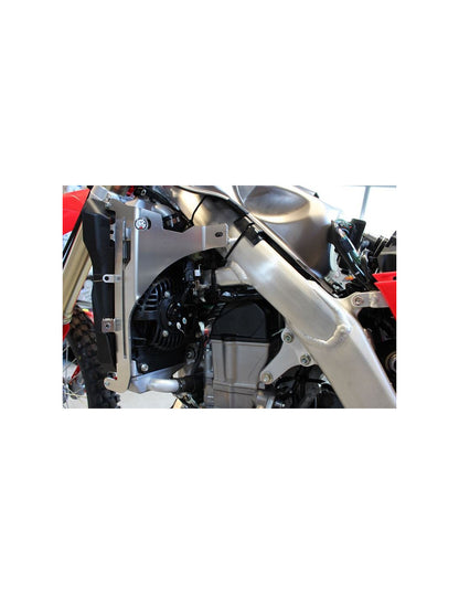 Left side view of the radiator braces in aluminum for Honda CRF450L - CRF450XR