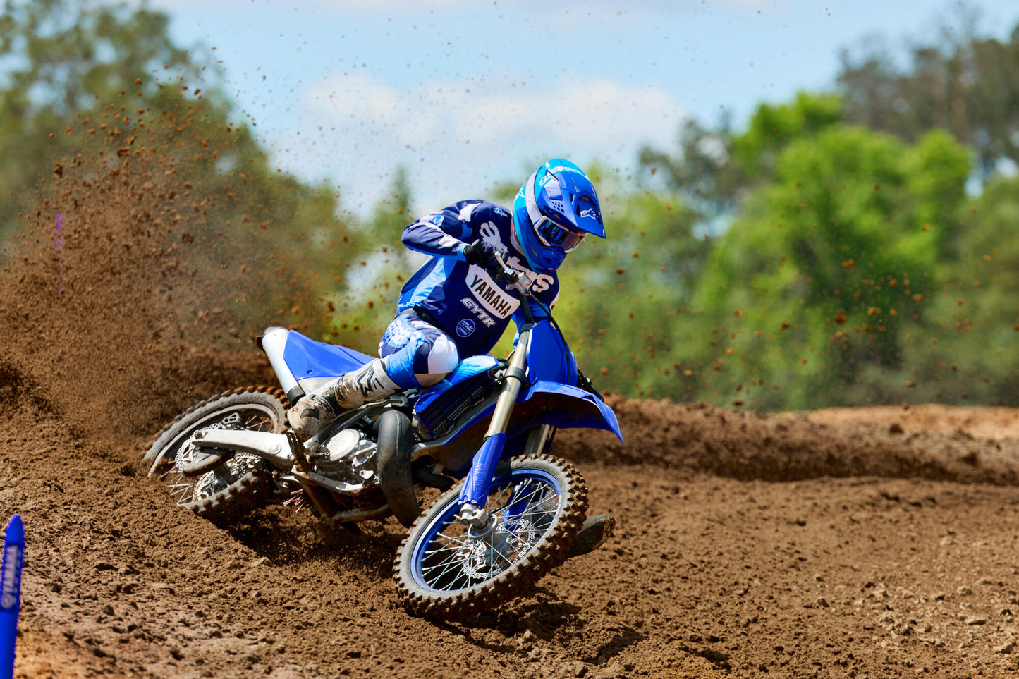 2027 YZ250
