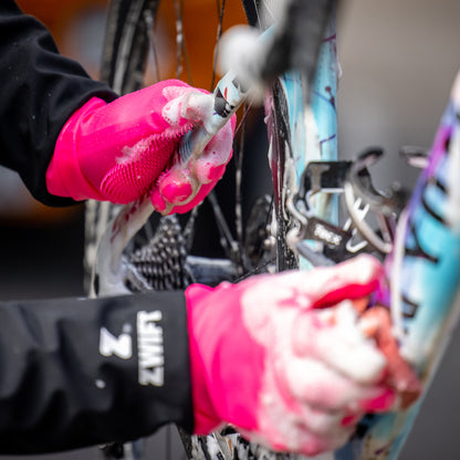 Muc-Off Deep Scrubber Gloves Medium - Image 3