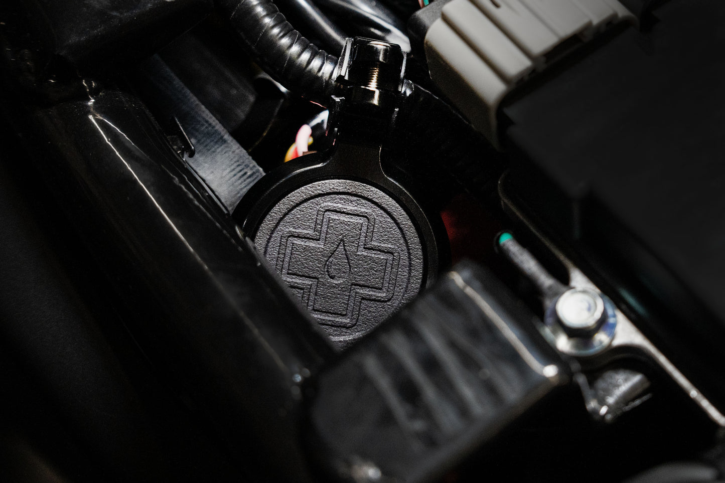 Muc-Off Secure Airtag Holder for Powersports - Image 2