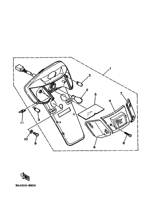 Yamaha 3KJ-83332-00 . レンズ,フラツシヤ — shown on the テールライト parts diagram