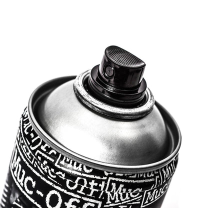Muc-Off Motorcycle Silicone Shine 500ml - Image 4
