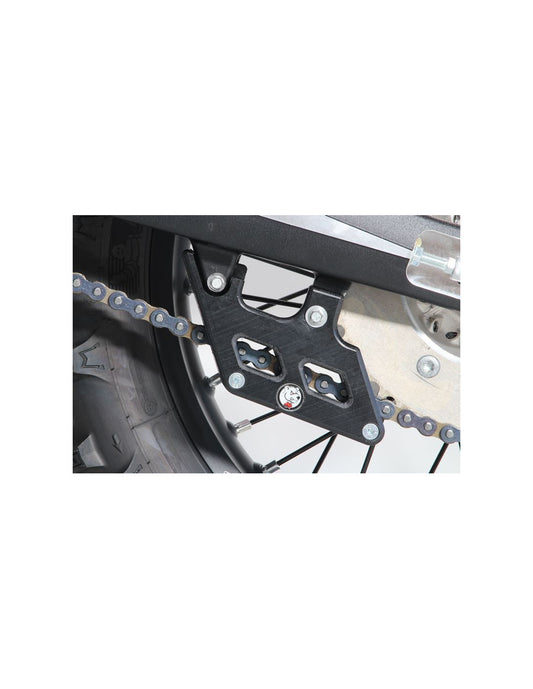 Vue de côté du guide chaine noir en plastique UHMW pour Beta