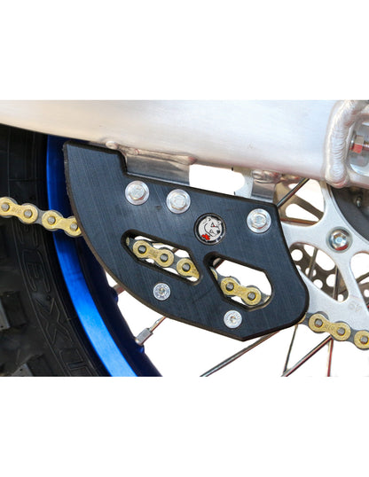Side view of the chain guide in UHMW plastic for YZ250F and YZ450F