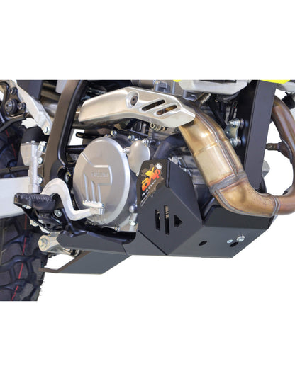 Black 8mm thick HDPE plastic skid plate with linkage guard for Suzuki DRZ-4S