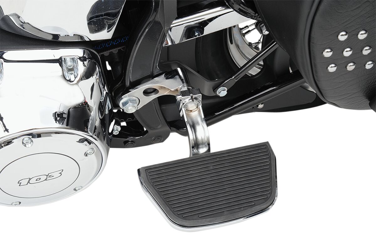 Drag Specialties PASSENGER FLOORBOARD MOUNT KIT CHROME SOFTAIL 00-17 P17-0411C