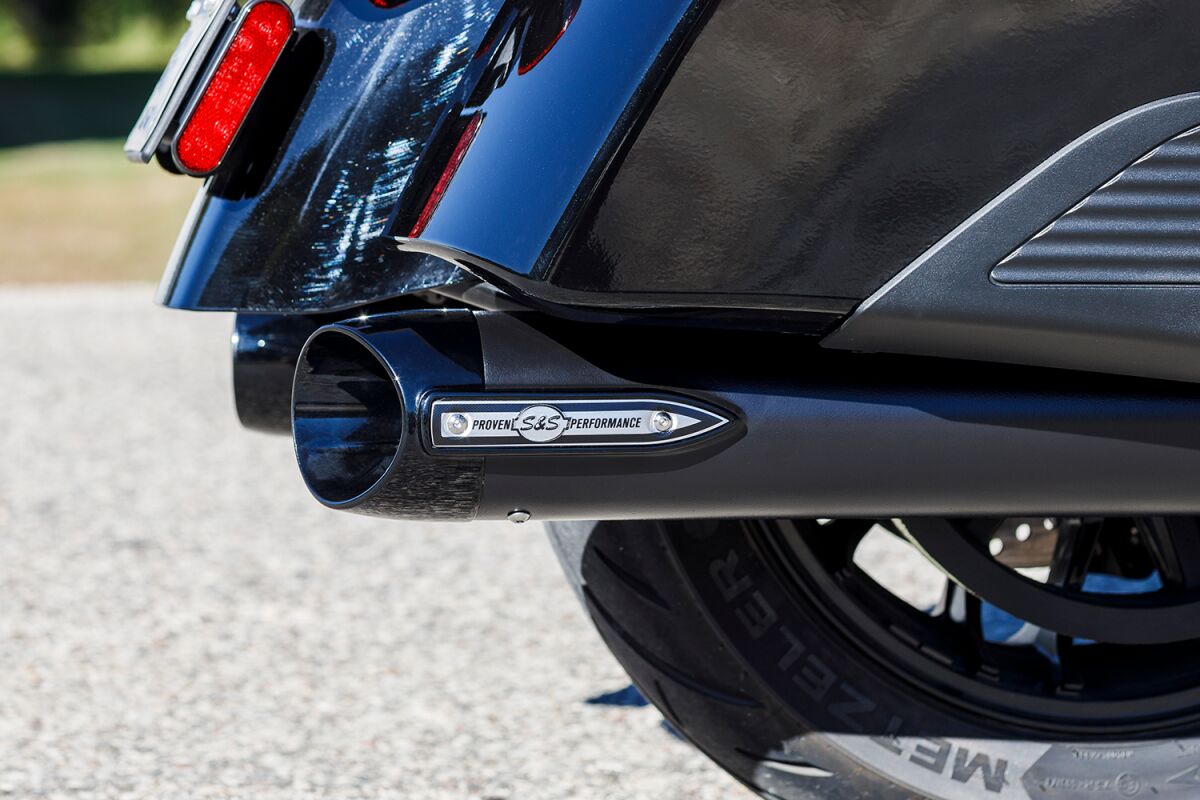 S&S CYCLE MUFFLERS - BROADHEAD - INDIAN 550-1075