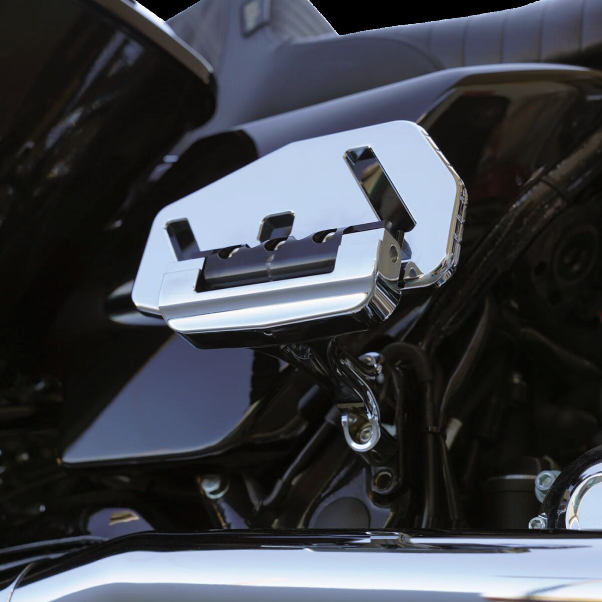 ARLEN NESS FLOORBOARD PASSENGER FORGED CHROME 410-034