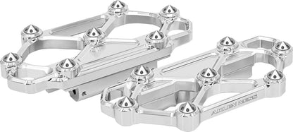ARLEN NESS FLOORBOARD PASSENGER DIAMOND CHROME 410-059