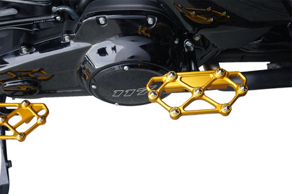 ARLEN NESS FLOORBOARD PASSENGER DIAMOND GOLD 410-061