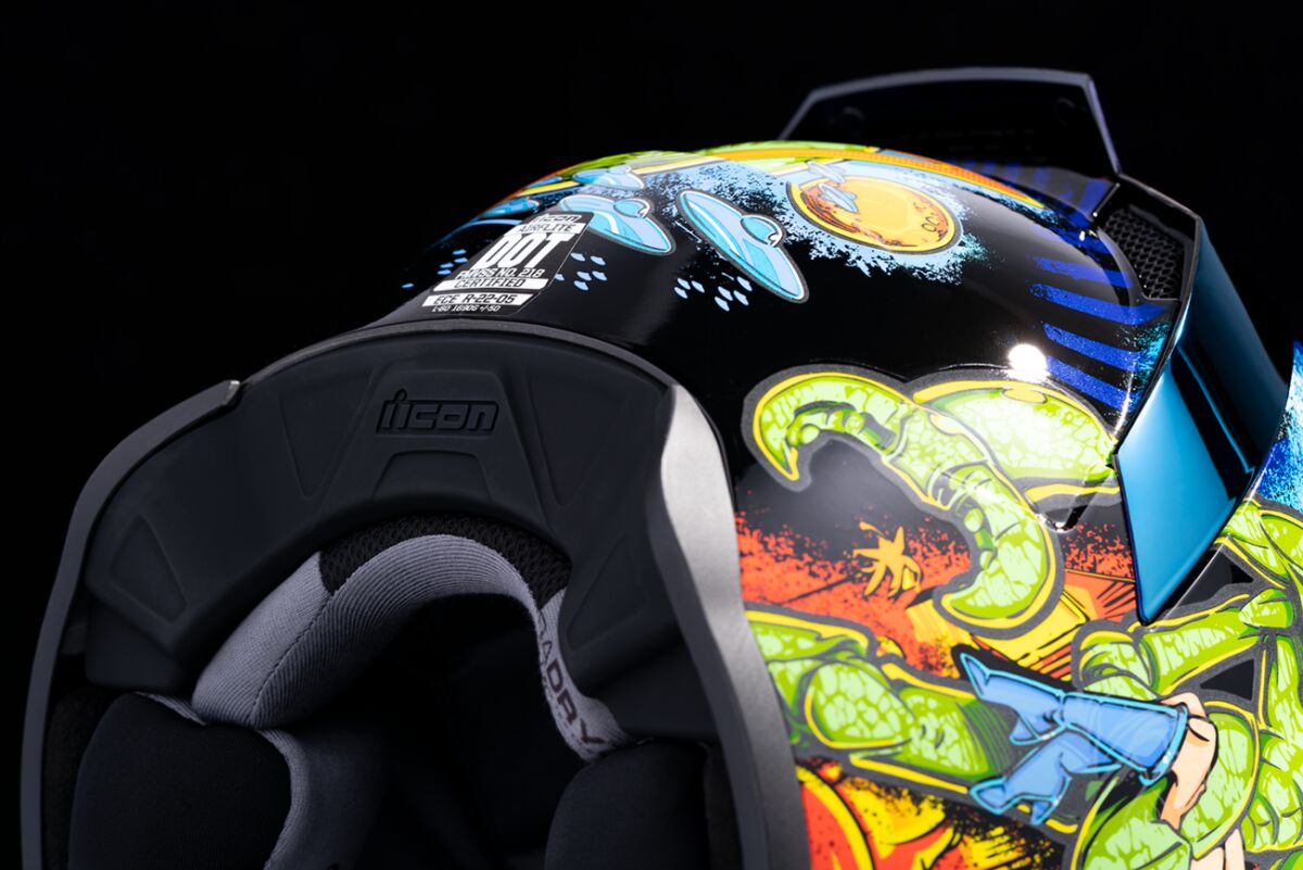 ICON HELMET AIRFLITE BUGOID BLITZ B 0101-15547