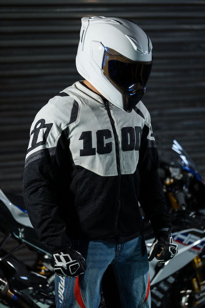 ICON Ultraflite™ Helmet - Solid - Gloss White - Small 0101-19280