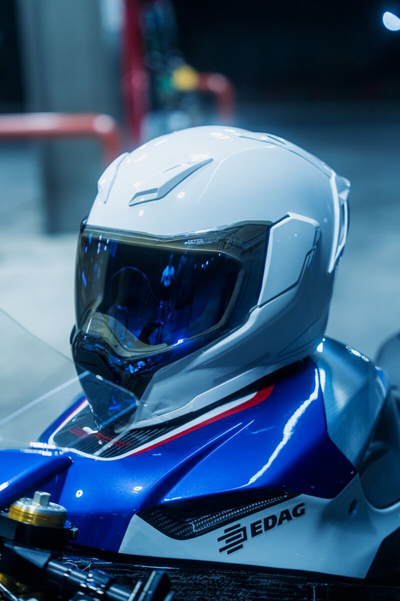 ICON Ultraflite™ Helmet - Solid - Gloss White - Large 0101-19282