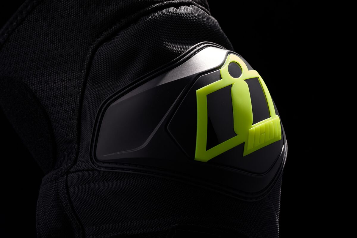 ICON KNEEPAD CLOVERLEAF2 CE BLACK S 2704-0567
