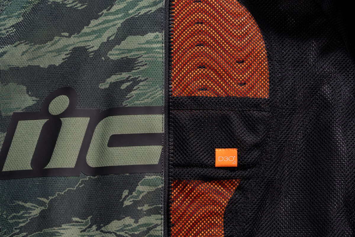 ICON JACKET HOOLIGAN TIGERS BLOOD C 2820-6155