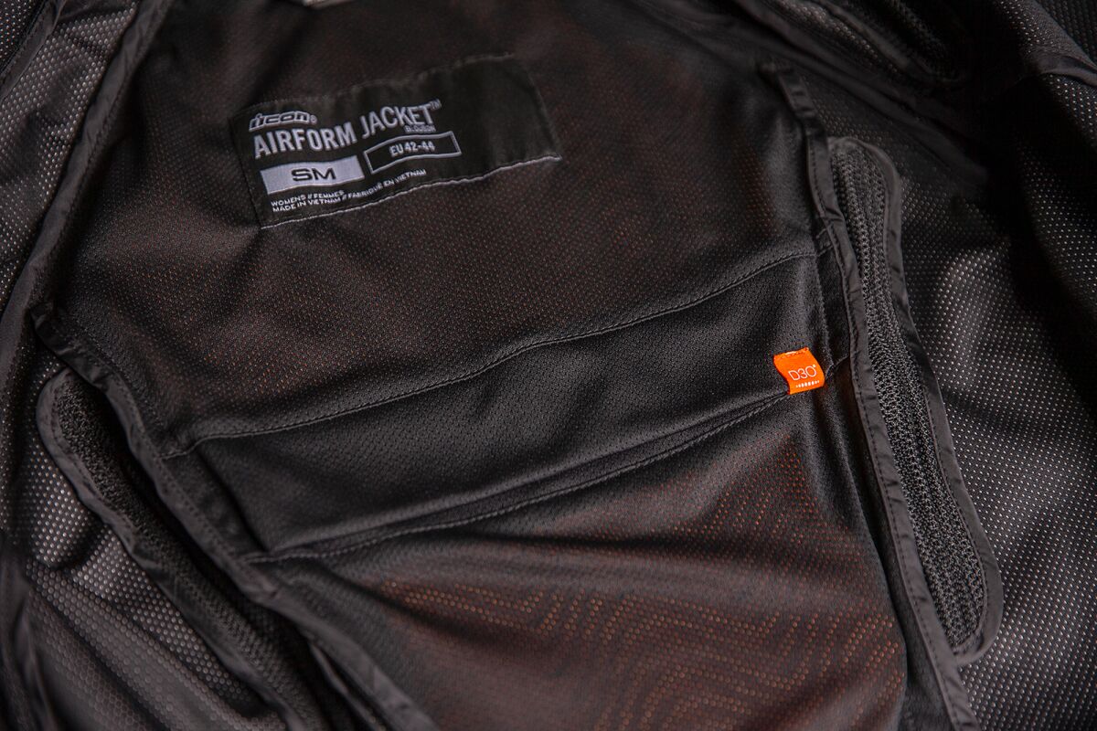 ICON JACKET WM AIRFORM CE BLACK SM 2822-1400