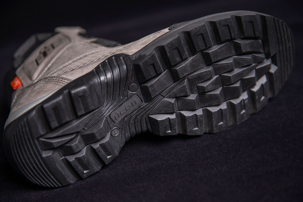 ICON BOOT STORMHAWK GREY 9.5 3403-1177