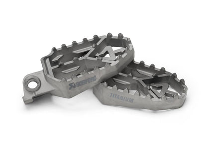 AKRAPOVIC FOOTPEGS TITANIUM KTM/HUSQ/GAS F-KTM12T1