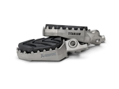 AKRAPOVIC FOOTPEGS TITANIUM HONDA AFRICA F-H11T1