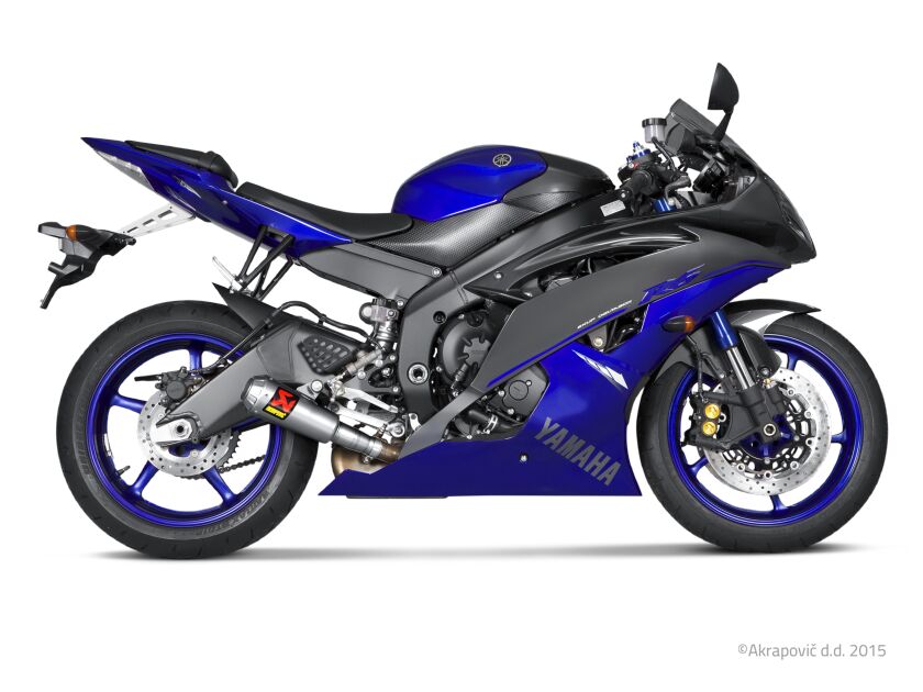 AKRAPOVIC SLIP-ON LINE MUFFLER TITANIUM S-Y6SO10-AHBT