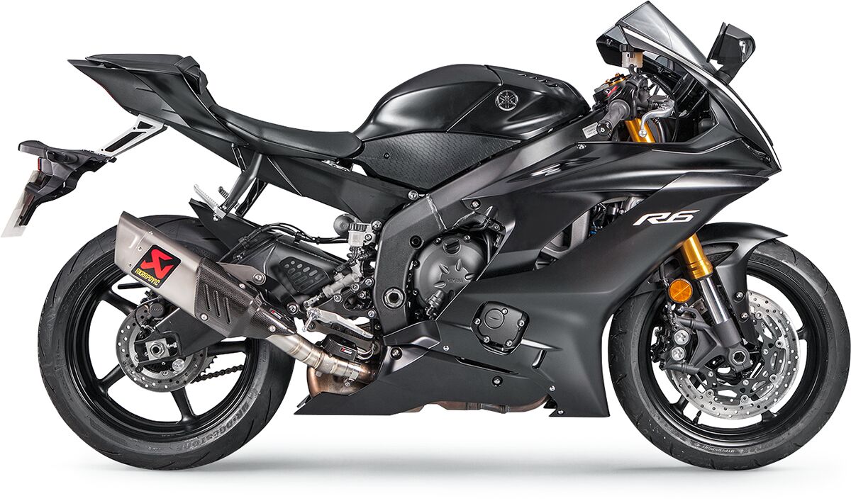 AKRAPOVIC SLIP-ON LINE MUFFLER TITANIUM S-Y6SO12-HAPT